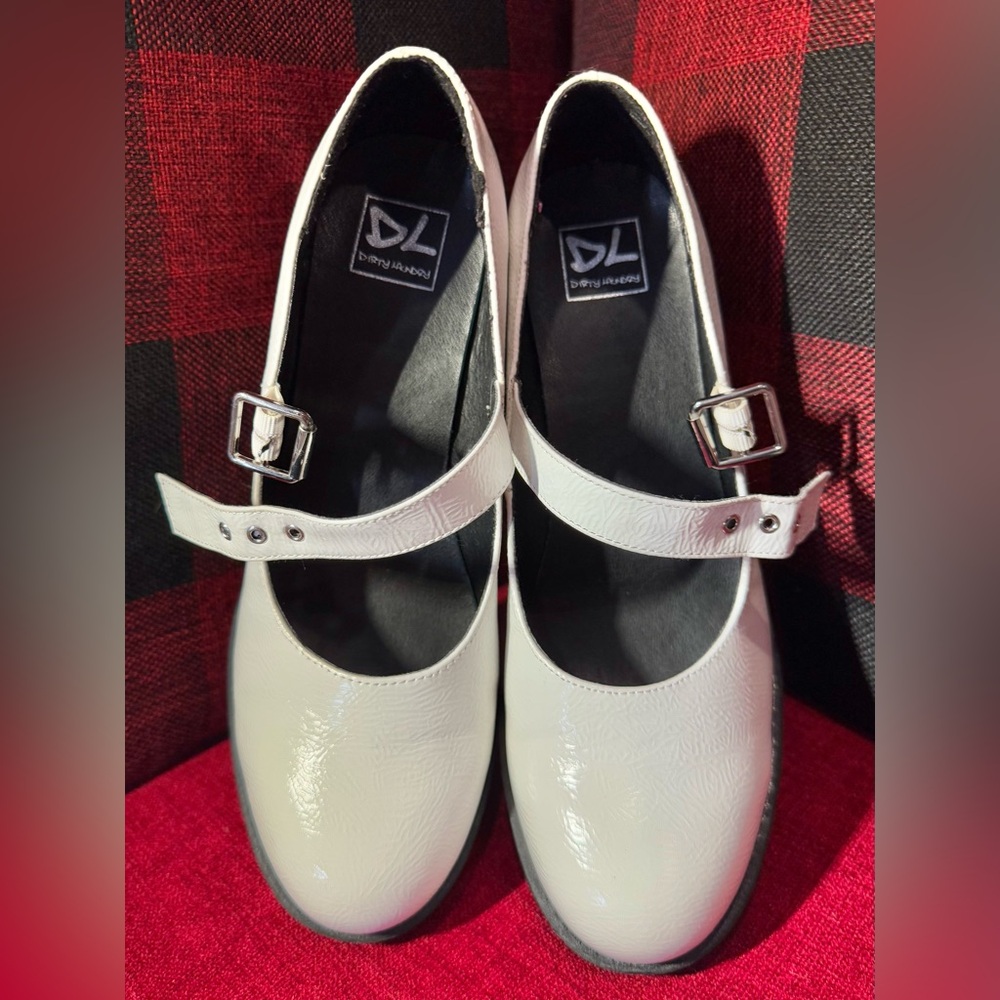 Dirty Laundry “Lita” Mary Jane White Patent Block Heel - Picture 3 of 8